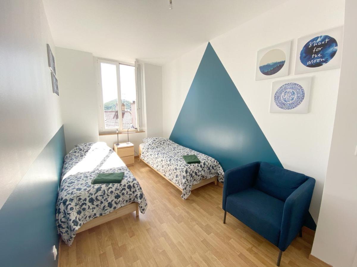 22 Chic & Cosy Grand Appart 92M2 Parking Gratuit Hypercentre Netflix Saint-Etienne  Exterior photo